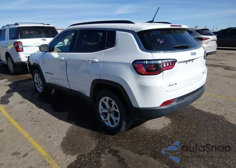 2025 Jeep Compass Latitude 4X4 from USA, damaged, VIN 3C4NJDBN3ST569966